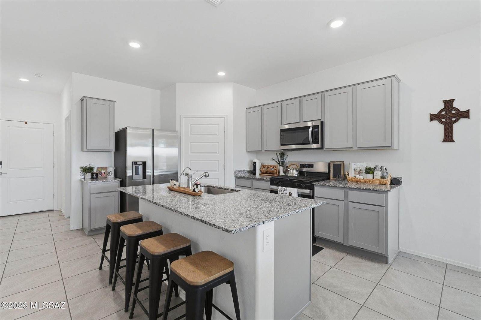 9780 East Gray Hawk Drive, Tucson, AZ 85730