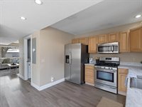 24784 Valley Drive, Pleasant Valley, IA 52767