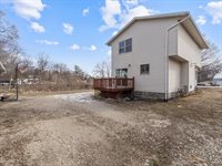 24784 Valley Drive, Pleasant Valley, IA 52767