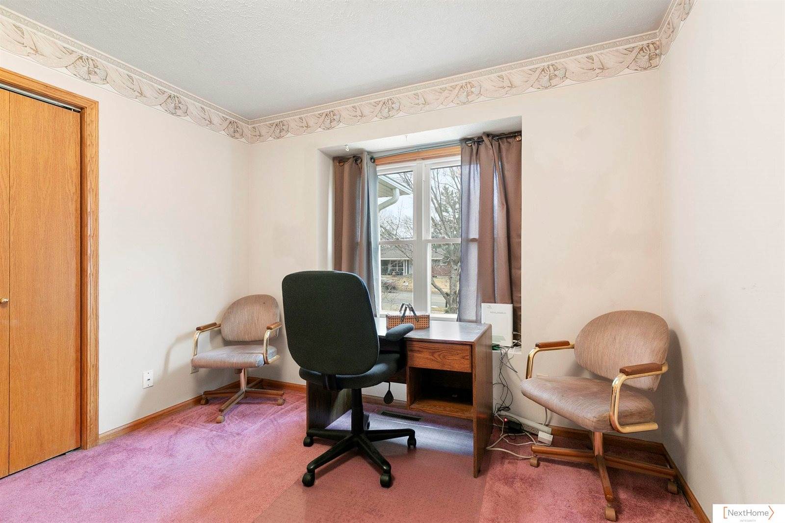 4215 South 40th Street, Lincoln, NE 68506