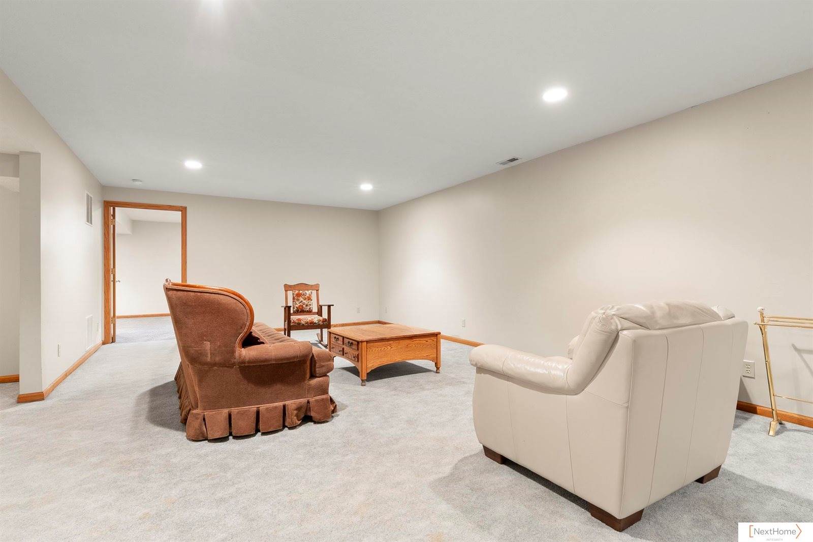 4215 South 40th Street, Lincoln, NE 68506