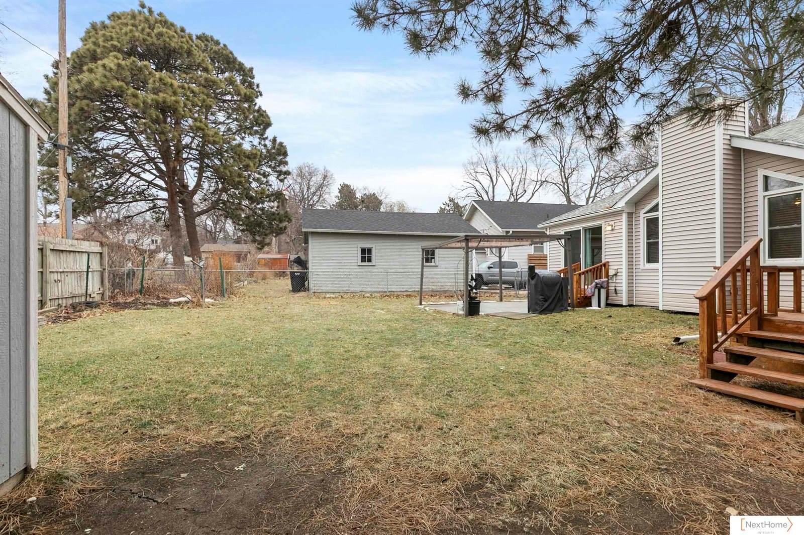 4215 South 40th Street, Lincoln, NE 68506