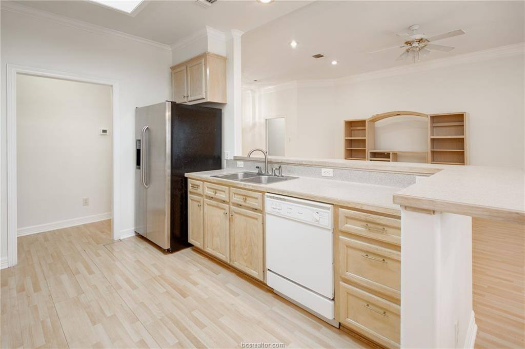 306 Augsburg Lane, College Station, TX 77845