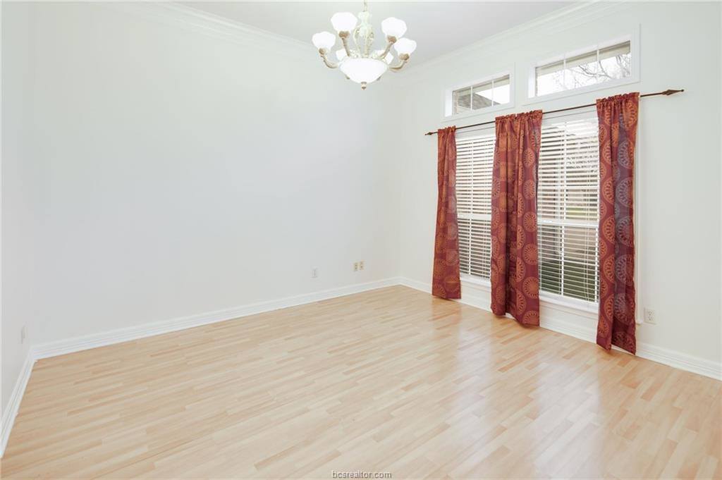 306 Augsburg Lane, College Station, TX 77845