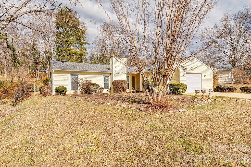 93 Stoney Hill Court, Asheville, NC 28804