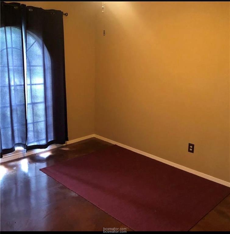 3700 Stillmeadow Drive, Bryan, TX 77802