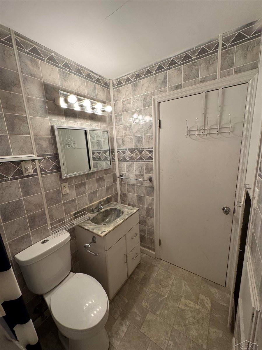 250 Goetz Street, Saginaw, MI 48602