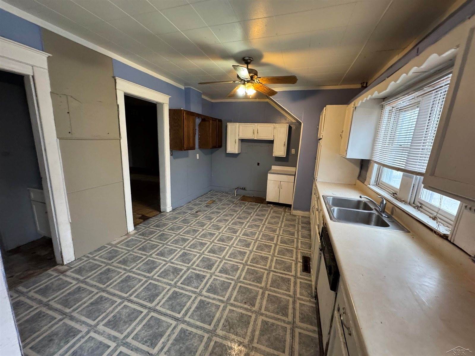 2202 Cherry Street, Saginaw, MI 48601