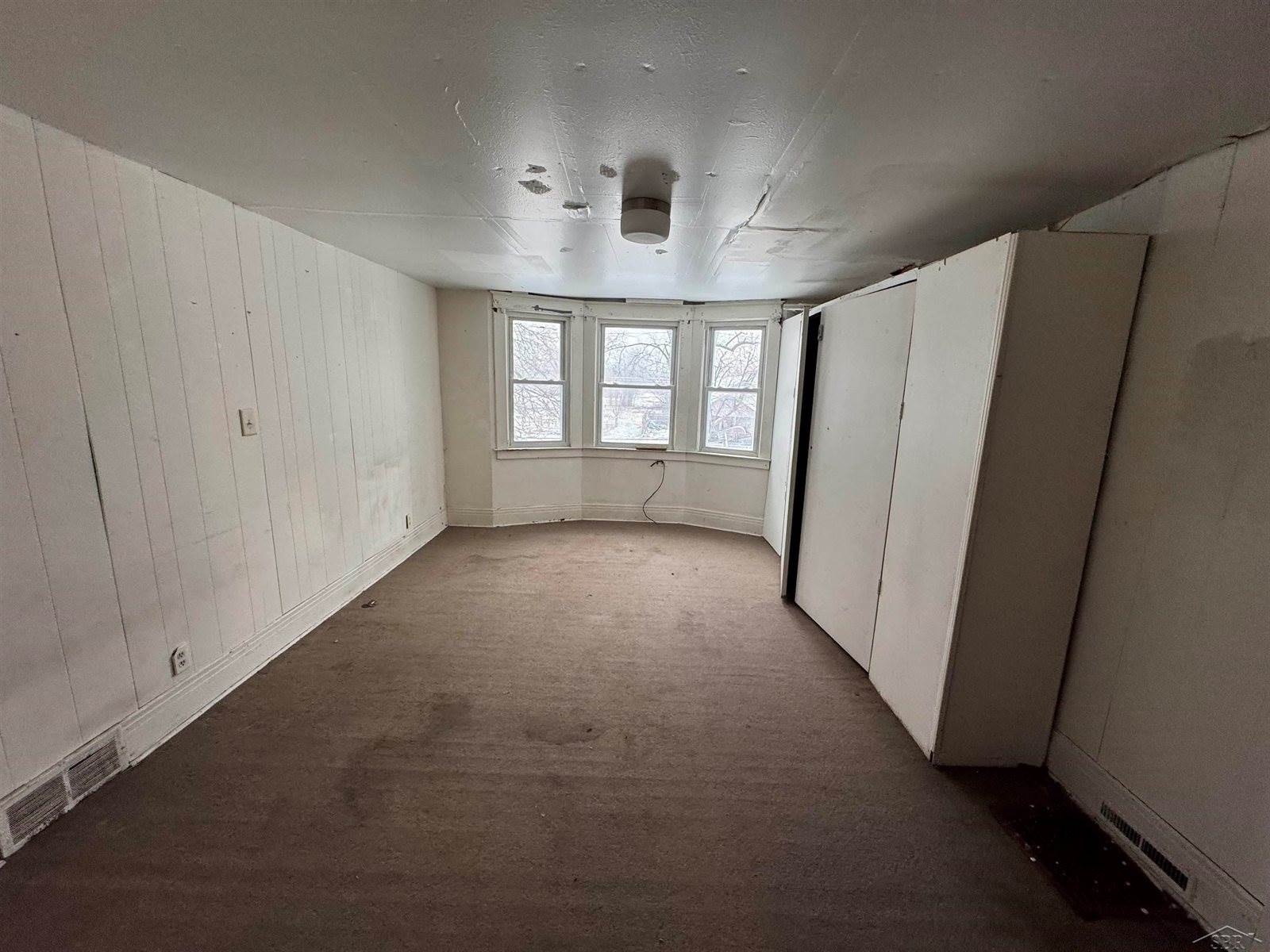 2202 Cherry Street, Saginaw, MI 48601