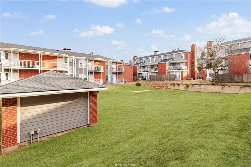 4441 Old College Road, Bryan, TX 77801