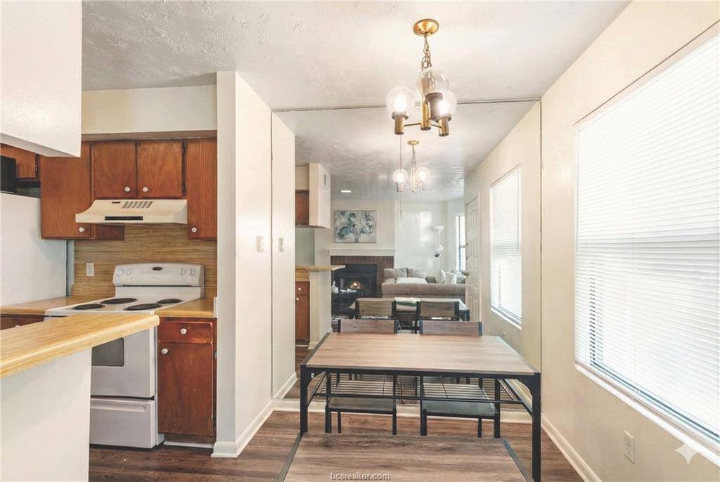 4441 Old College Road, Bryan, TX 77801