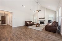 2715 Portland Avenue, College Station, TX 77845