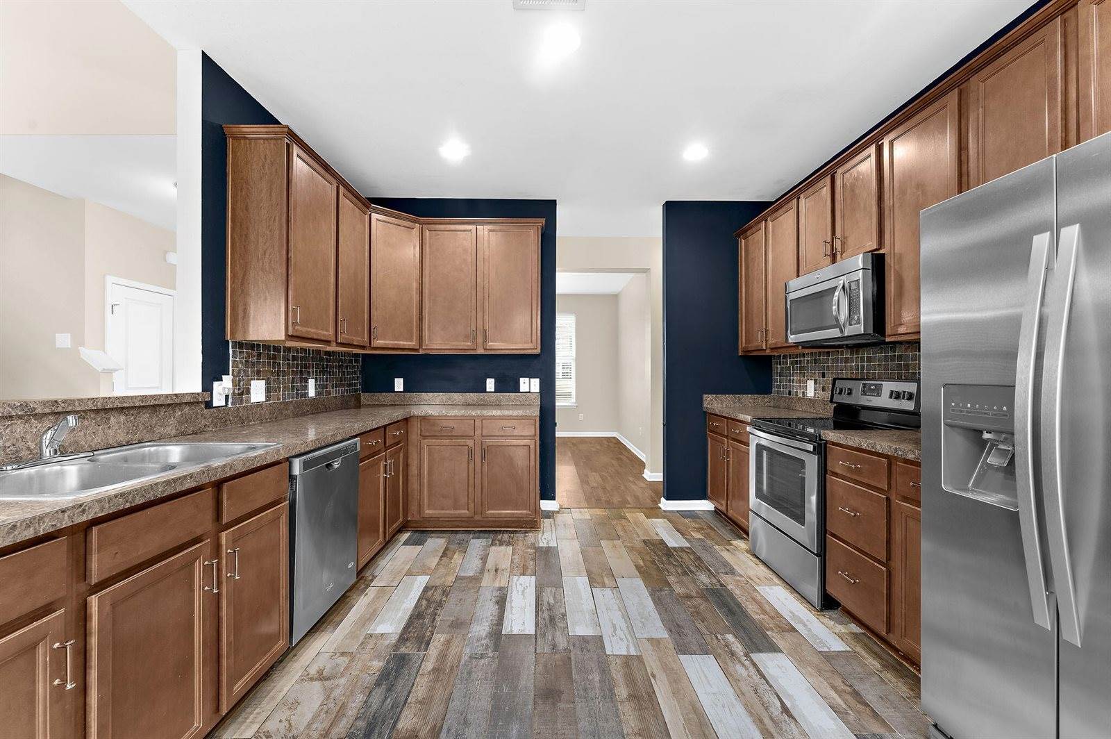 2206 Pimlico Drive, Ridgeville, SC 29472