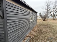 623 Railroad Street, Correctionville, IA 51016