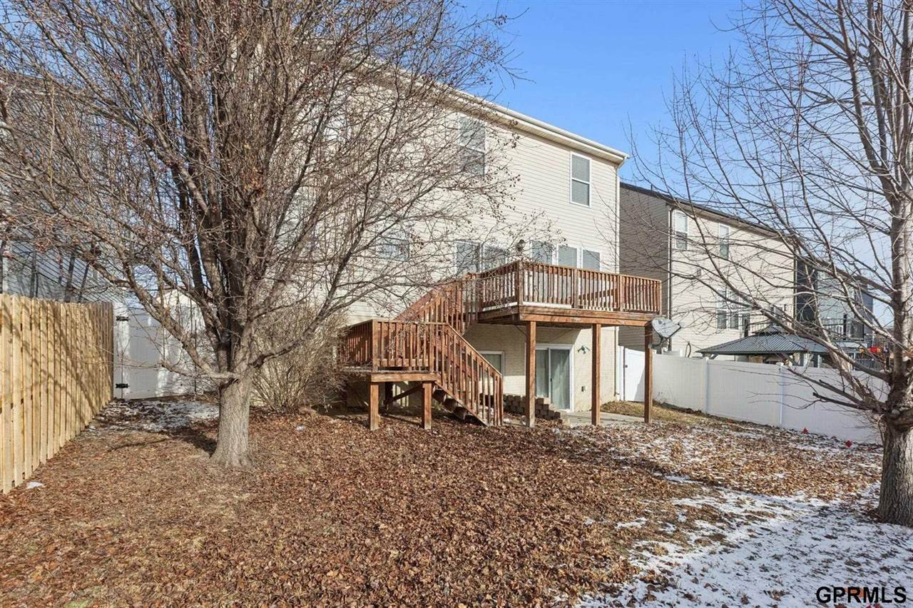 8721 Wyoming Street, Omaha, NE 68122