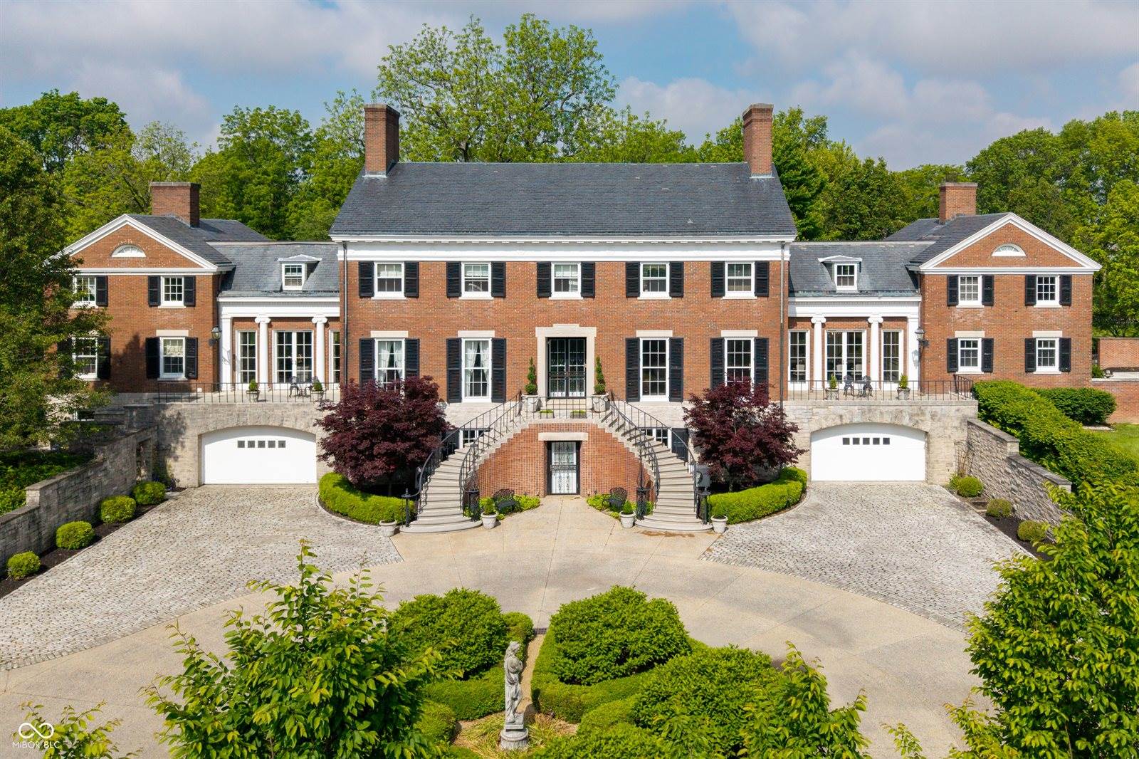 4601 West Legacy Drive, Muncie, IN 47304