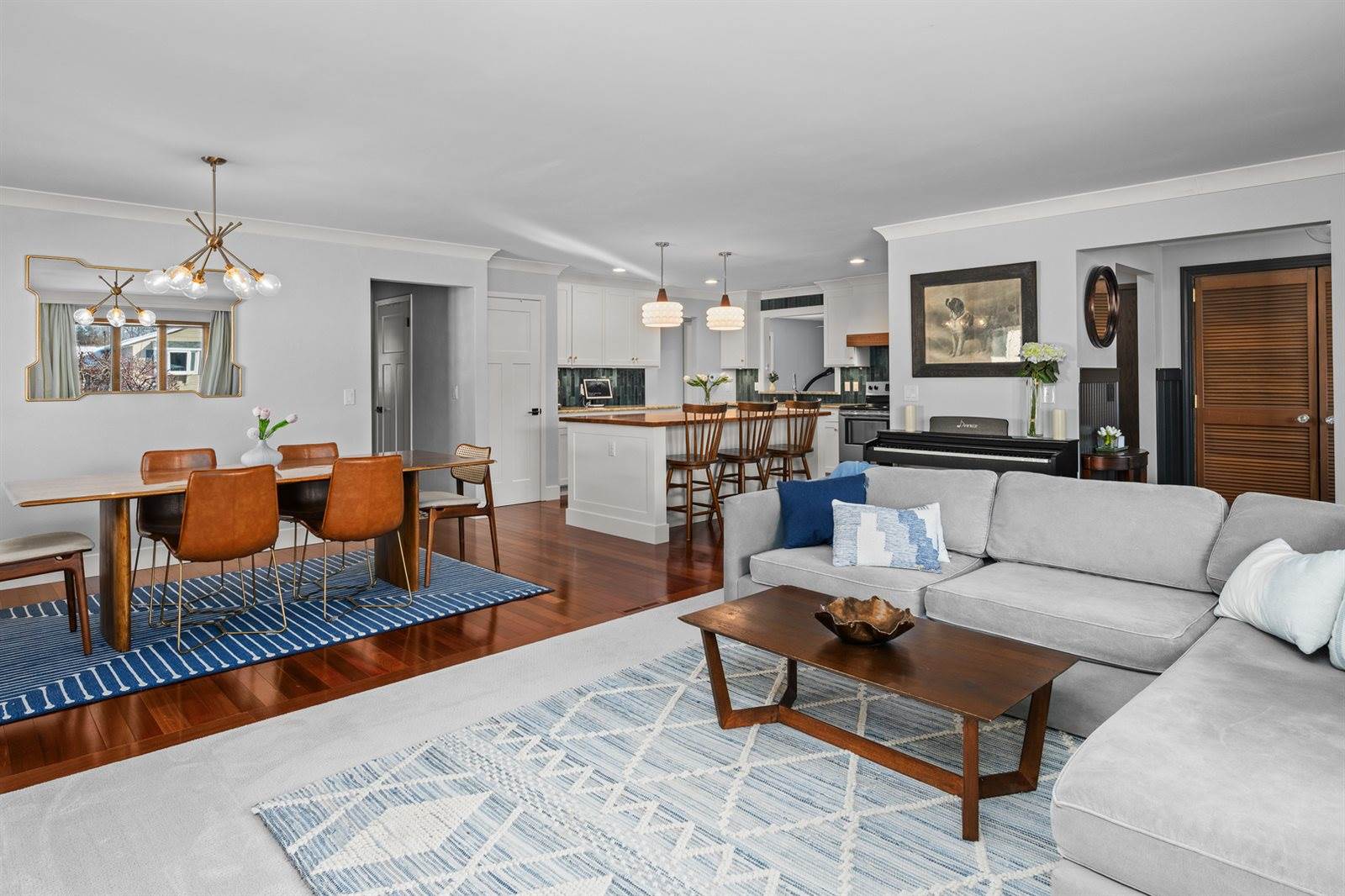 4074 4th street B, East Moline, IL 61244