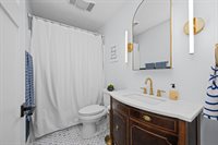 4074 4th street B, East Moline, IL 61244