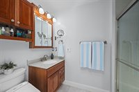 4074 4th street B, East Moline, IL 61244