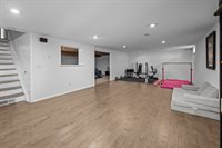 4074 4th street B, East Moline, IL 61244