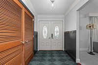 4074 4th street B, East Moline, IL 61244