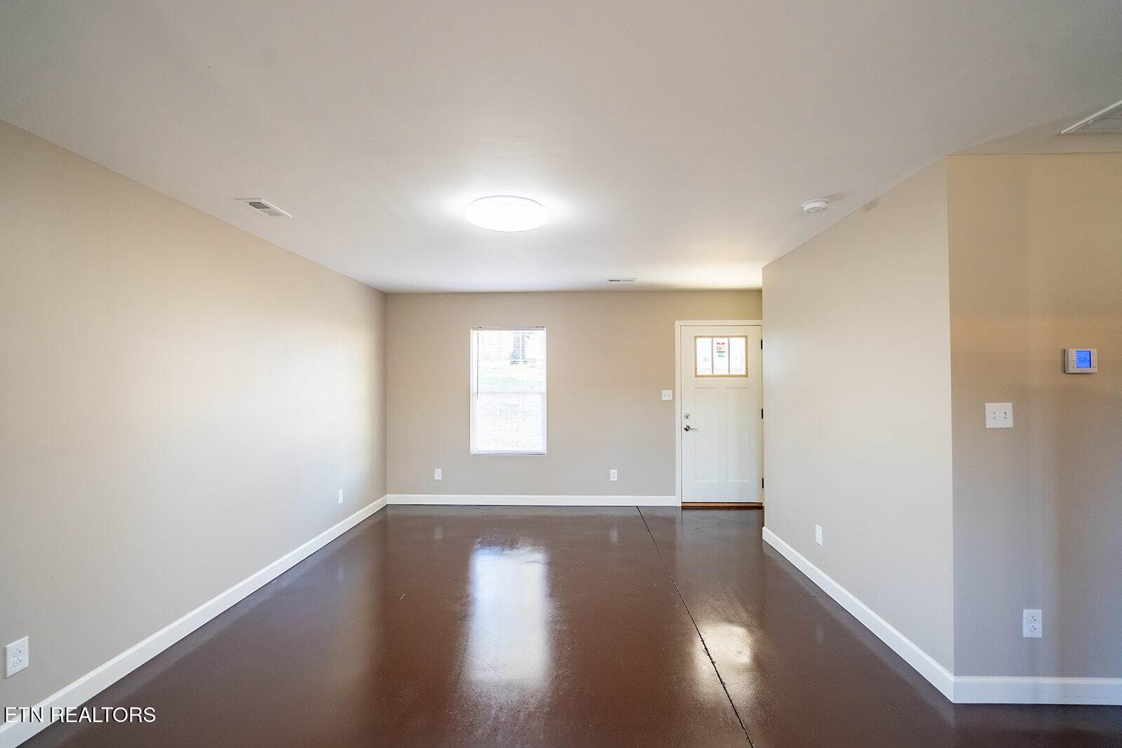 106 East Maire Ave, Clinton, TN 37716