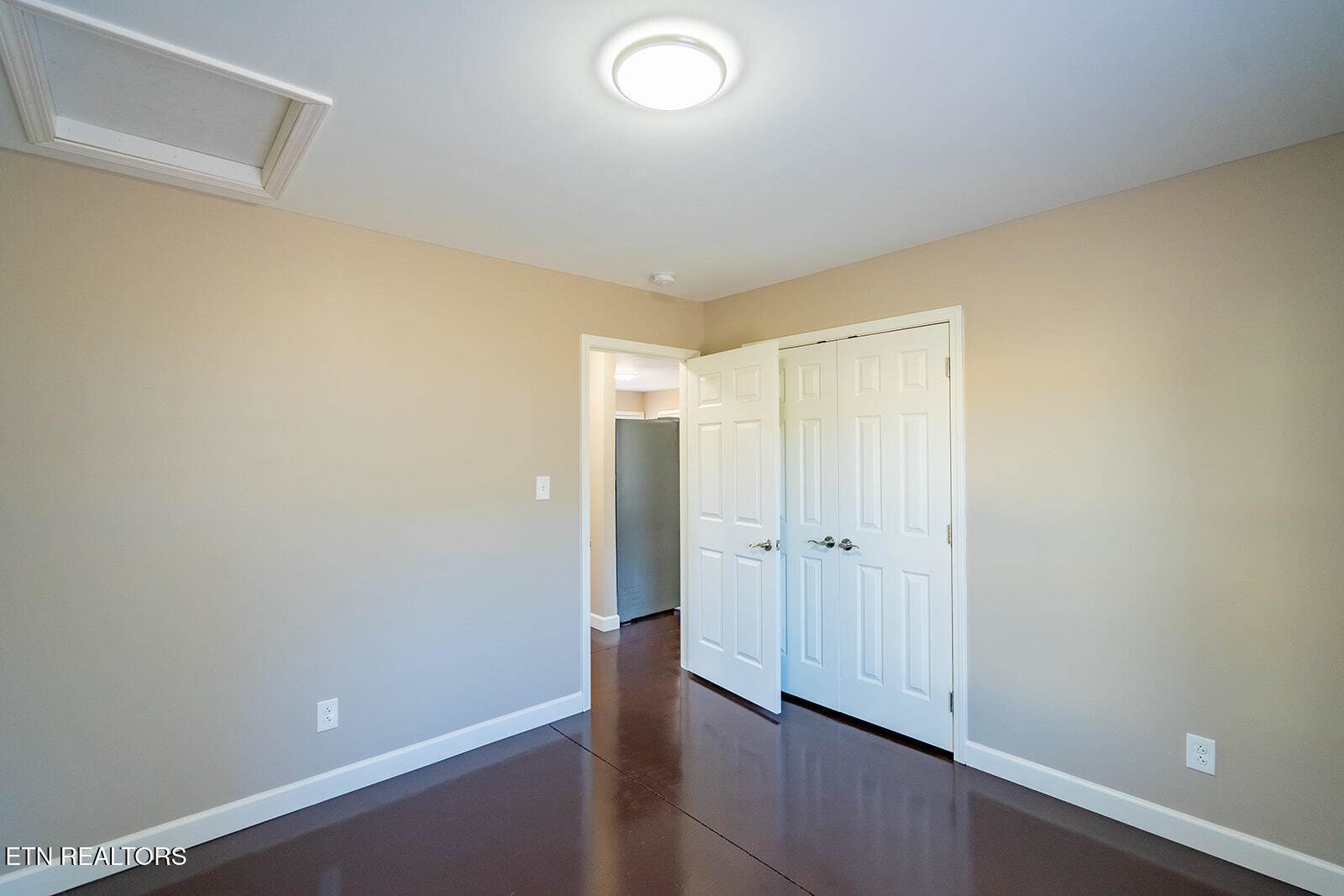 106 East Maire Ave, Clinton, TN 37716