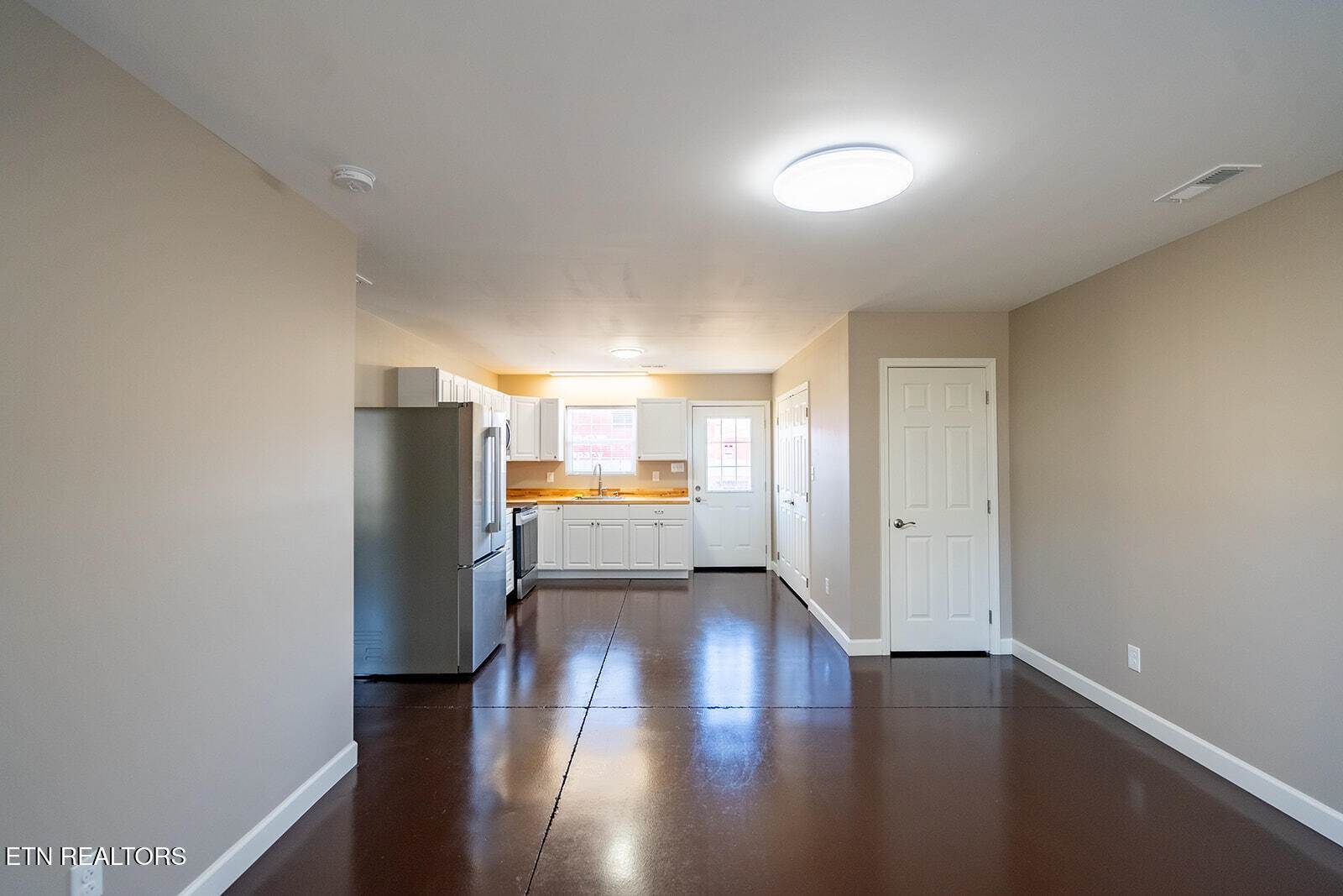 106 East Maire Ave, Clinton, TN 37716