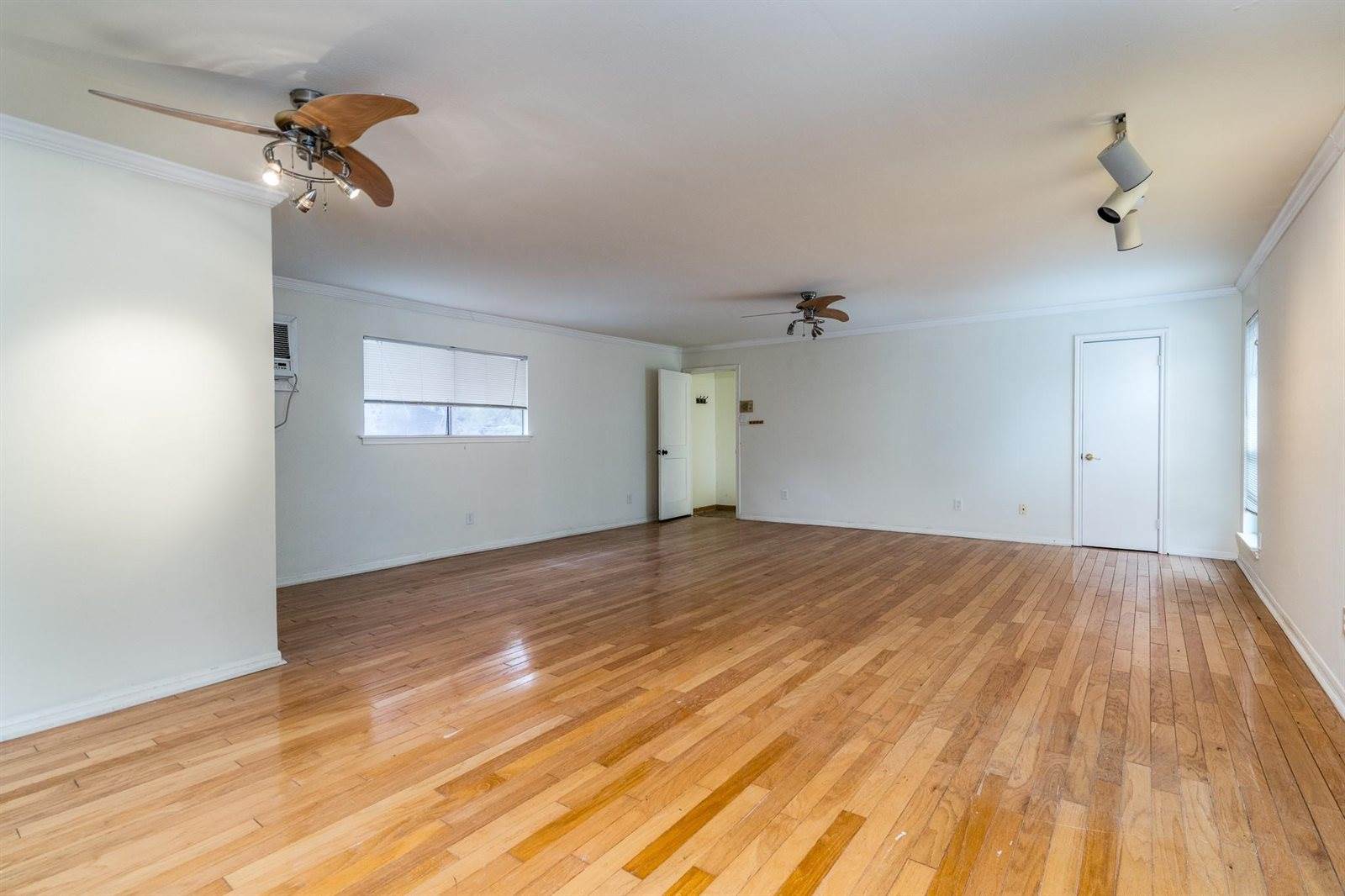 12107 Westmere Drive, Houston, TX 77077