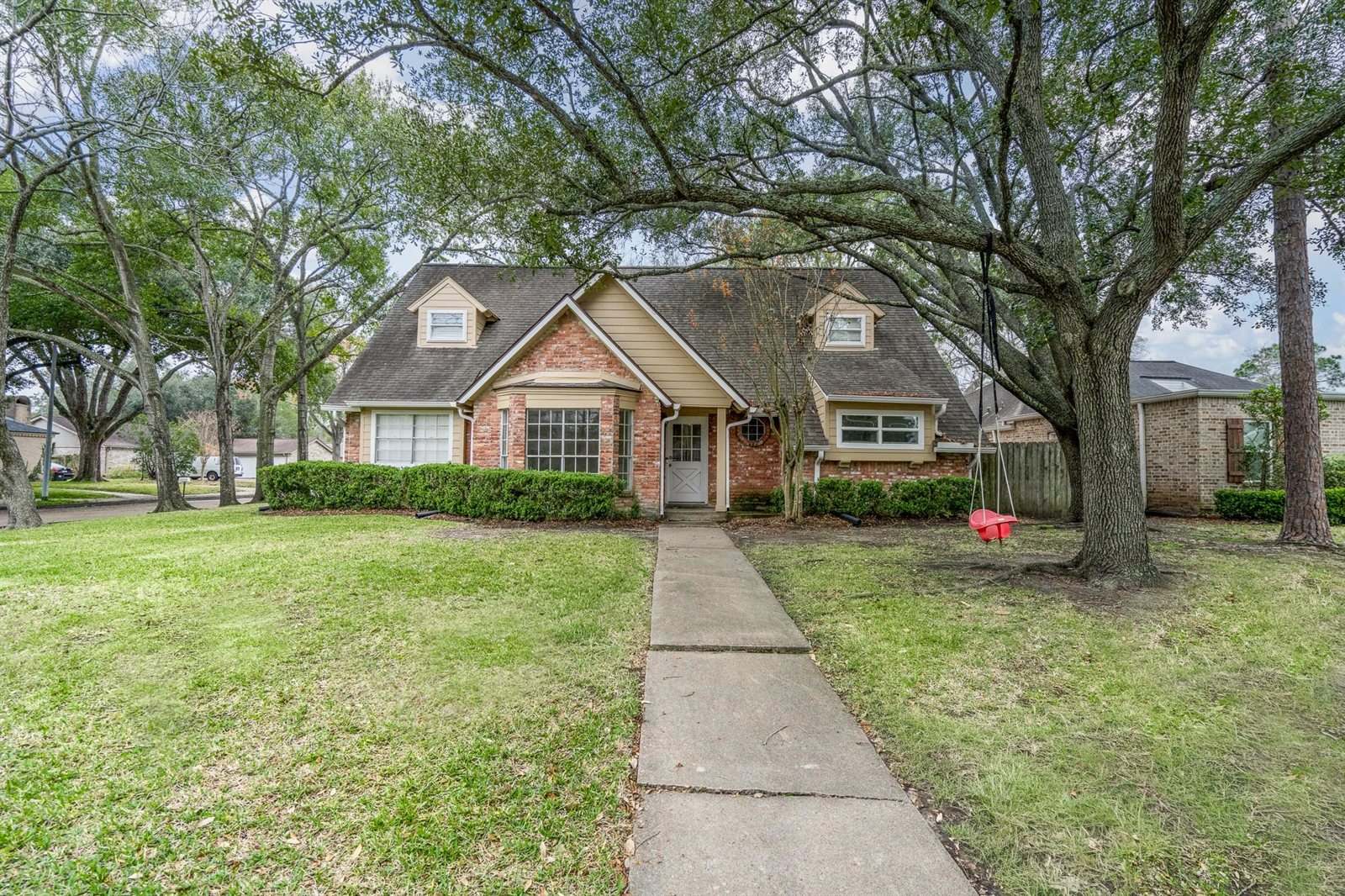 12107 Westmere Drive, Houston, TX 77077
