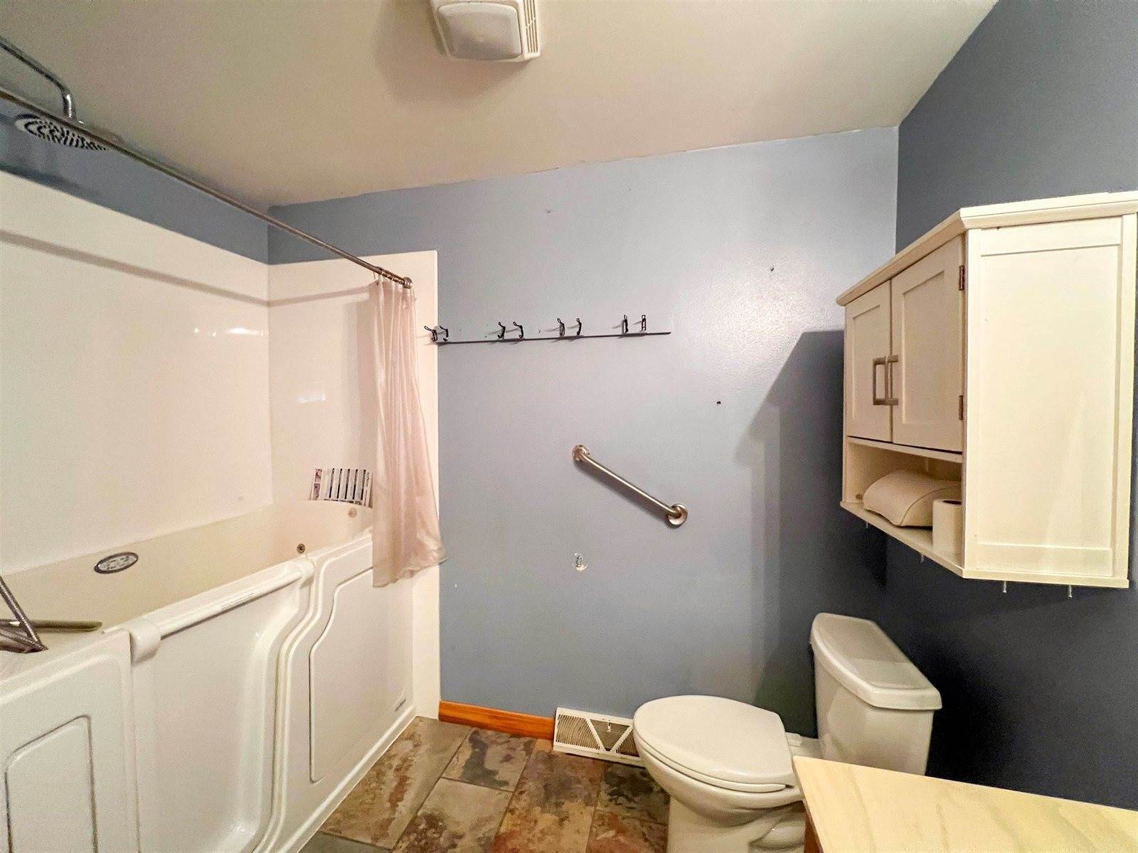 29589 Orchard, Wellington, WI 54651