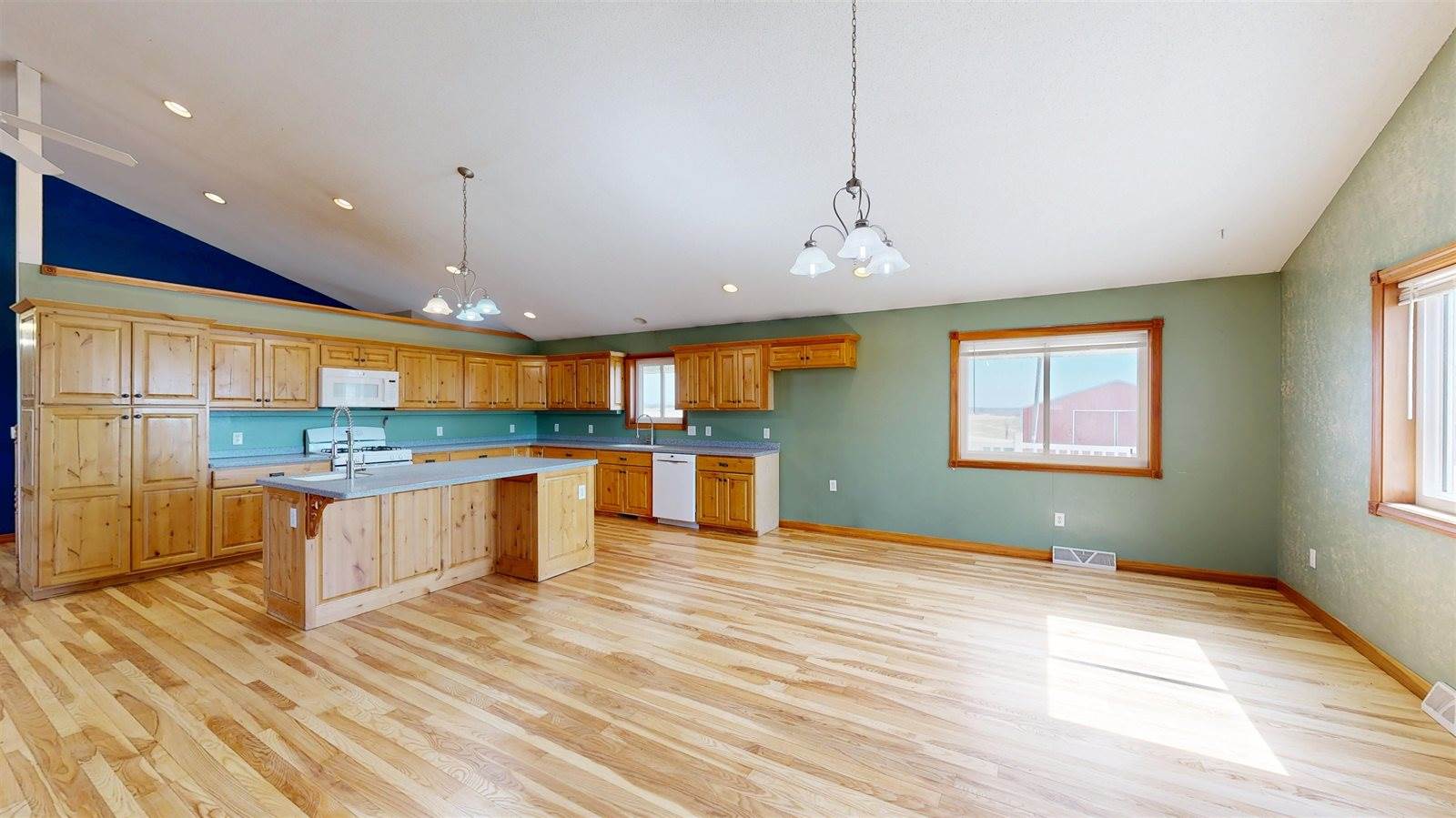 29589 Orchard, Wellington, WI 54651