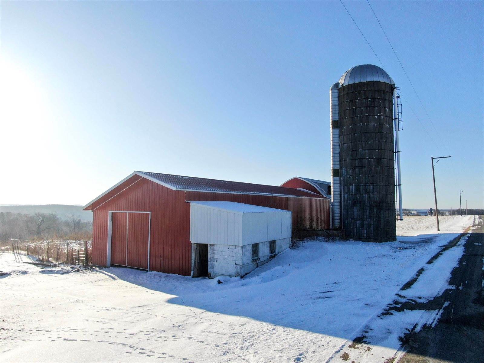 29589 Orchard, Wellington, WI 54651