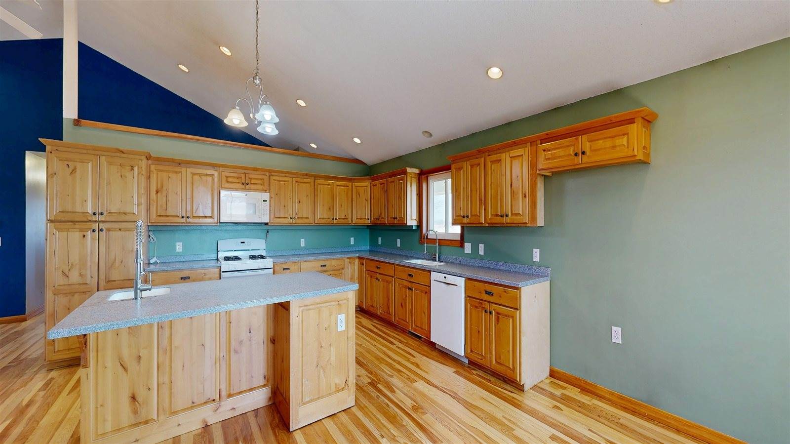 29589 Orchard, Wellington, WI 54651