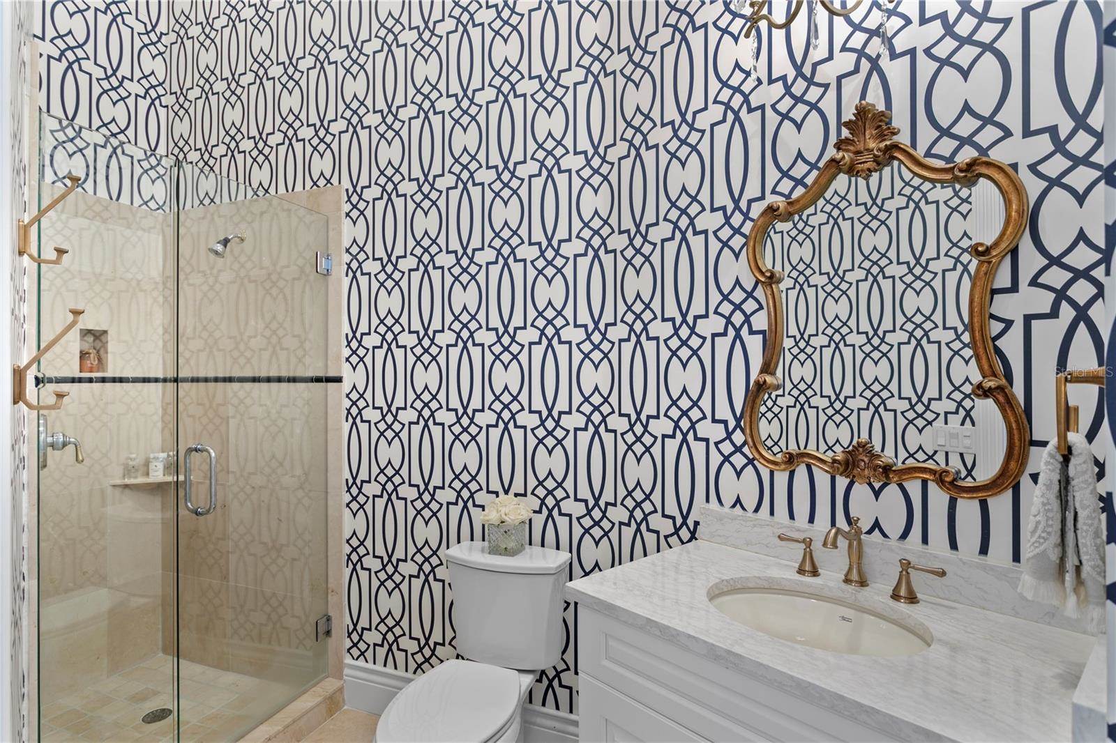 6103 Pasadena Point Boulevard South, Gulfport, FL 33707