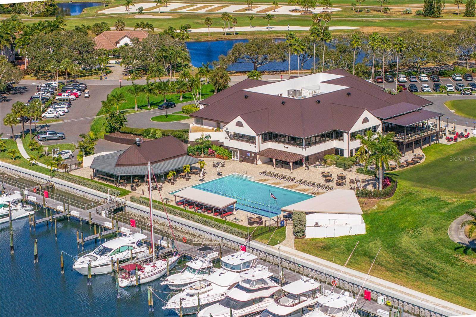 6103 Pasadena Point Boulevard South, Gulfport, FL 33707