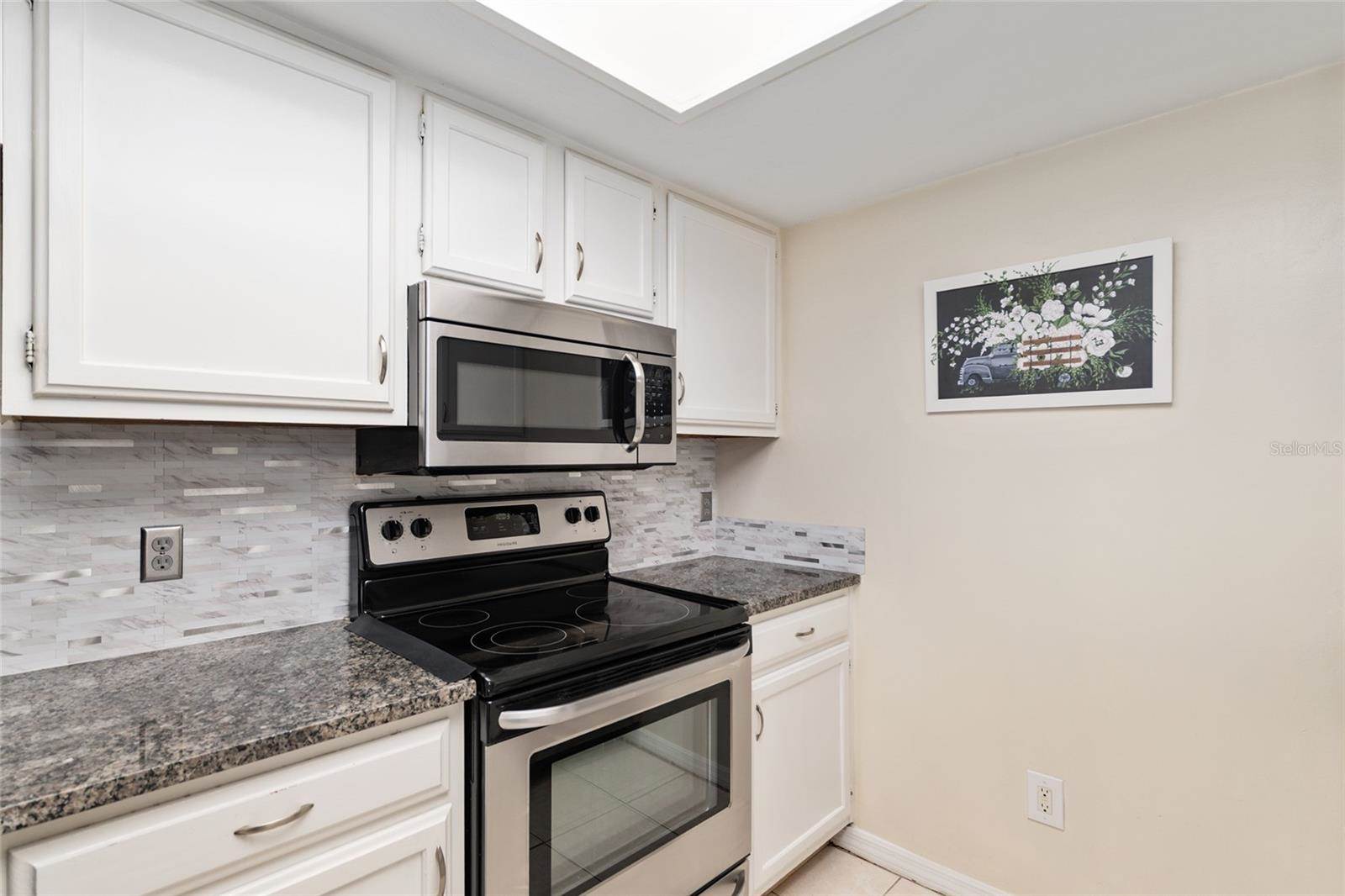 7200 SW 8TH Avenue, Gainesville, FL 32607