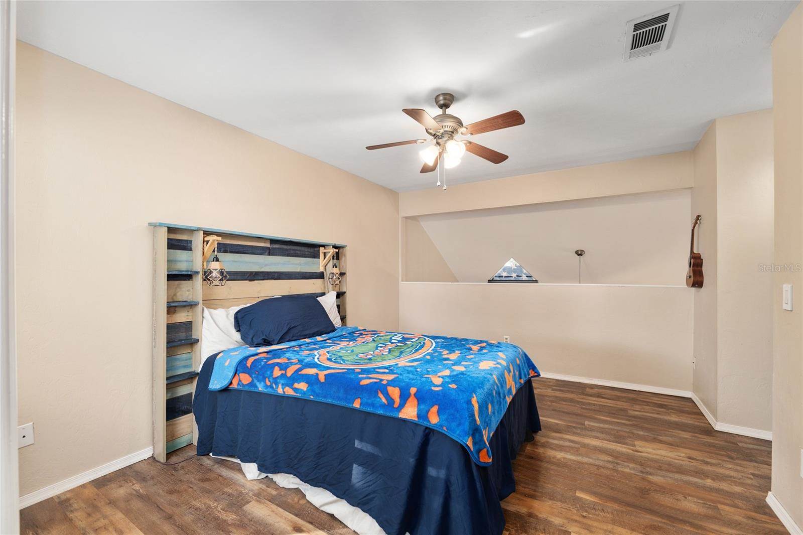 7200 SW 8TH Avenue, Gainesville, FL 32607