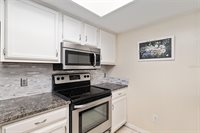 7200 SW 8TH Avenue, Gainesville, FL 32607