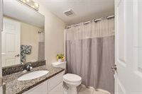 7200 SW 8TH Avenue, Gainesville, FL 32607