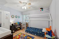 13809 X Circle, Omaha, NE 68137