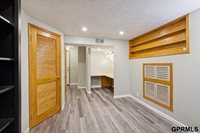 13809 X Circle, Omaha, NE 68137