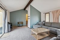 13809 X Circle, Omaha, NE 68137