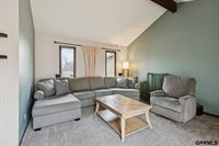 13809 X Circle, Omaha, NE 68137