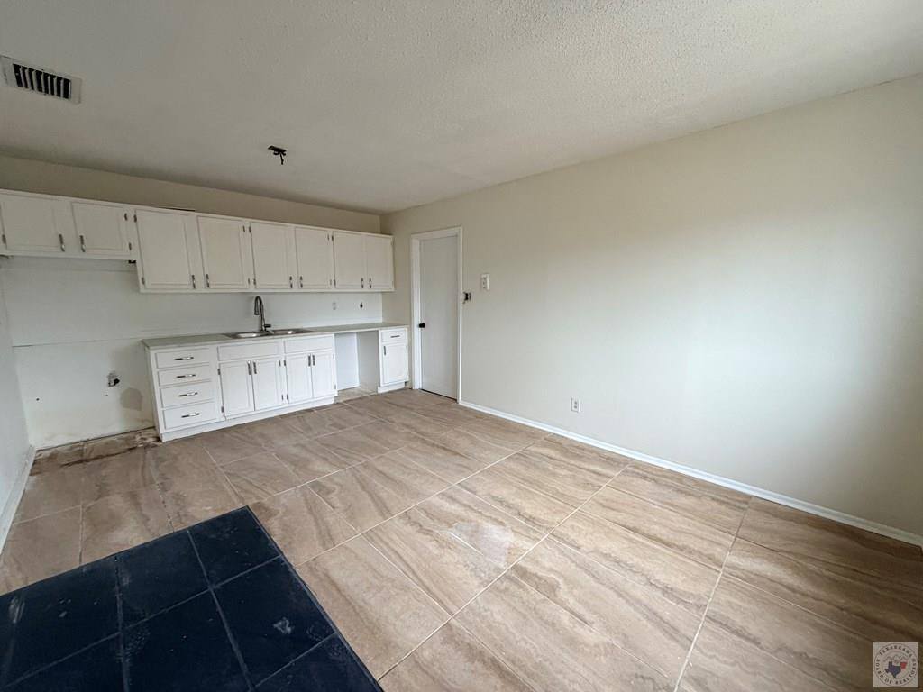 2405 Mamie, Texarkana, TX 75501