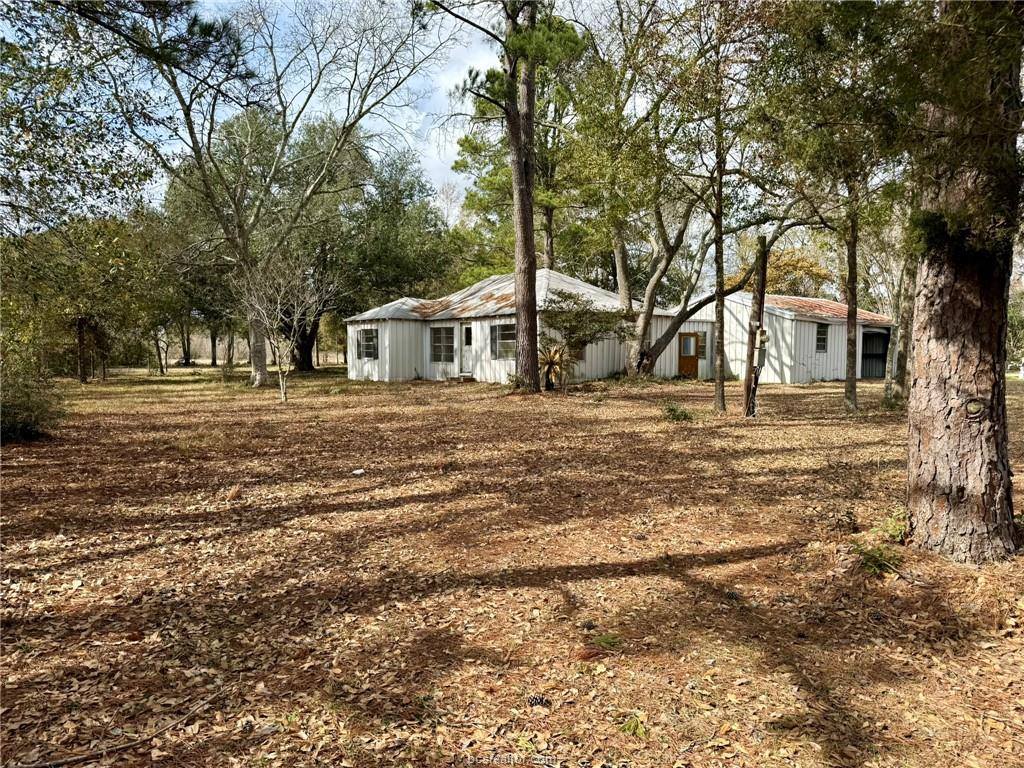 31318 Knebel Road, Waller, TX 77484
