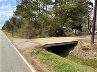 31318 Knebel Road, Waller, TX 77484