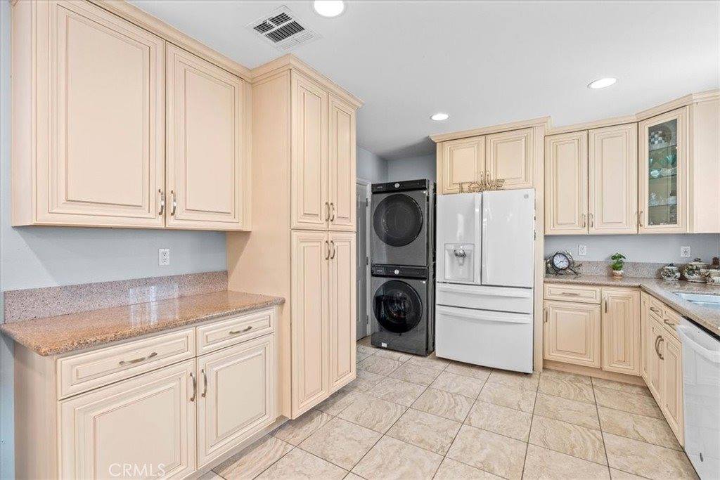 15951 Simonds Street, Granada Hills, CA 91344