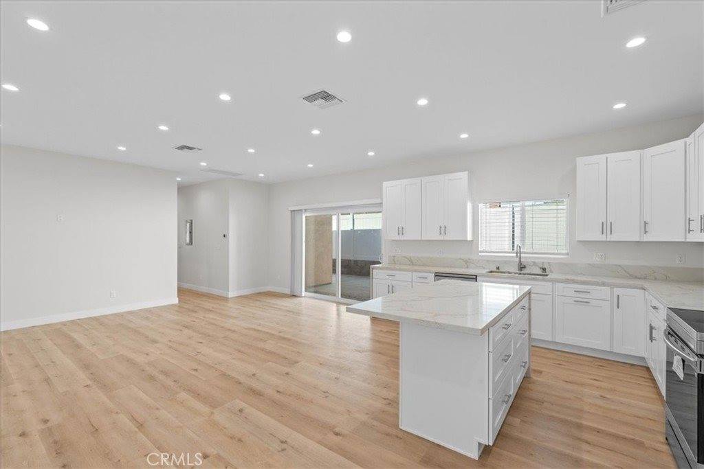 15951 Simonds Street, Granada Hills, CA 91344