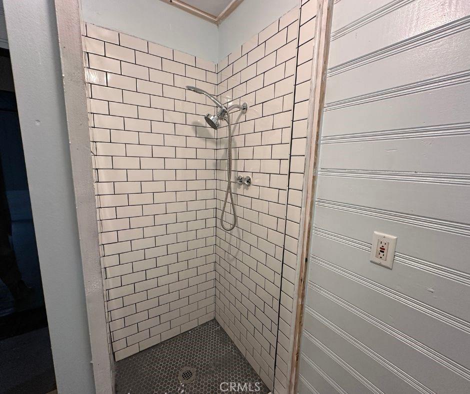 645 Knoll Drive, Crestline, CA 92325